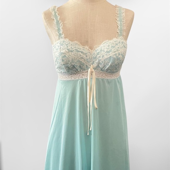 Olga Powder Blue Long Flowy Full Length NightGown Slip Dress Vintage - Picture 2 of 9